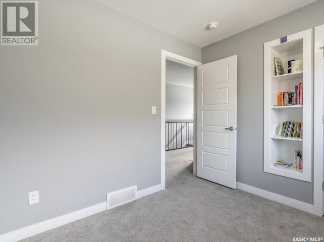 4809 Green Rock Road E, Regina, SK - Indoor