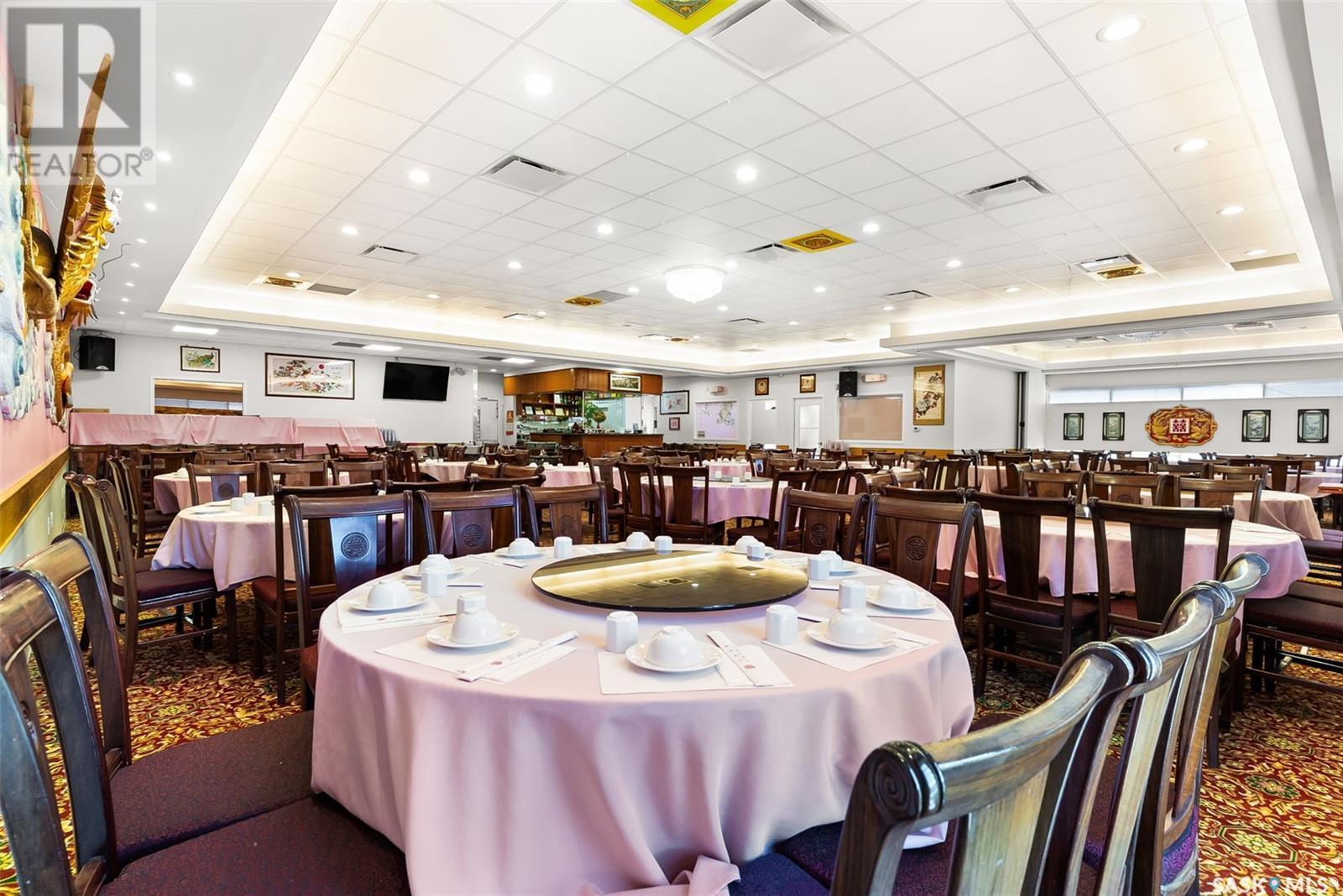 200 Victoria Avenue E, Regina, SK