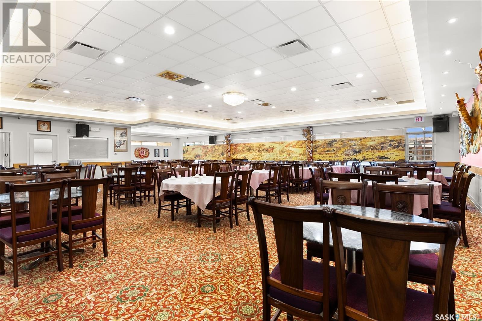 200 Victoria Avenue E, Regina, SK