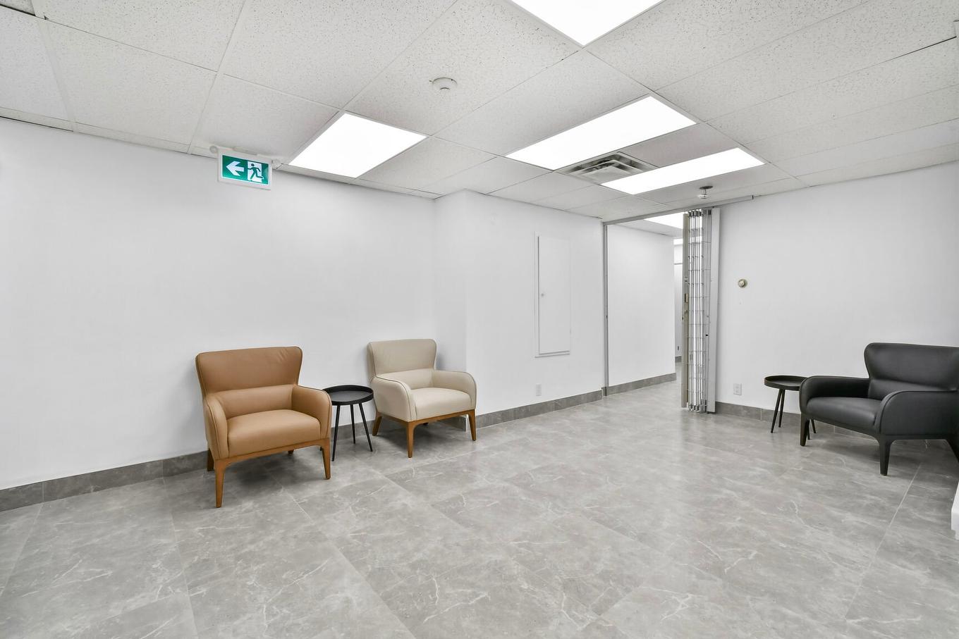 Interior - 100-2157 Rue Fleury E., Montréal (Ahuntsic-Cartierville), QC - Indoor Photo Showing Other Room