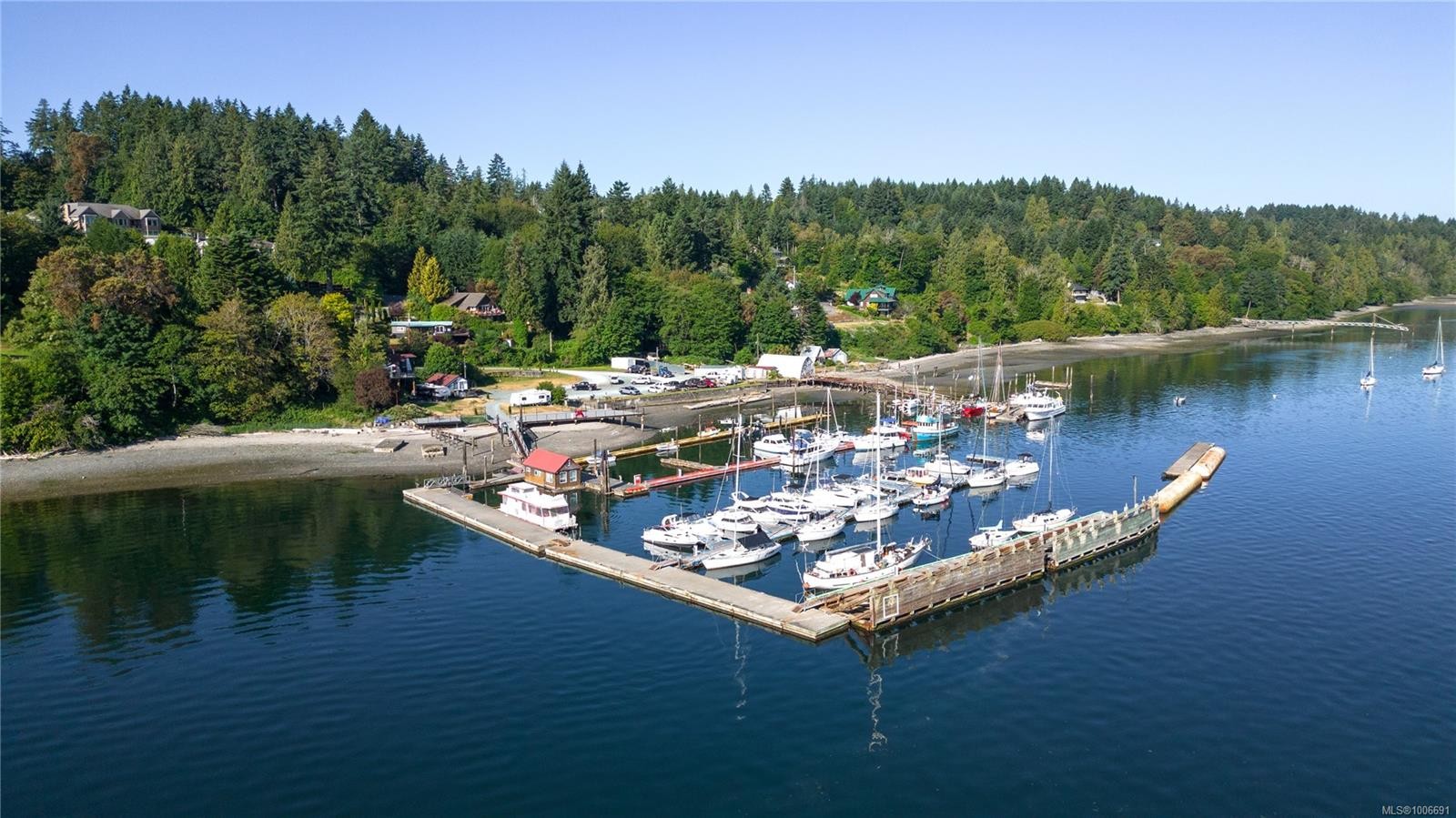 1241 Sutherland Dr, Cowichan Bay, BC