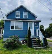 246 Dumaresq Bathurst, NB E2A 1H8