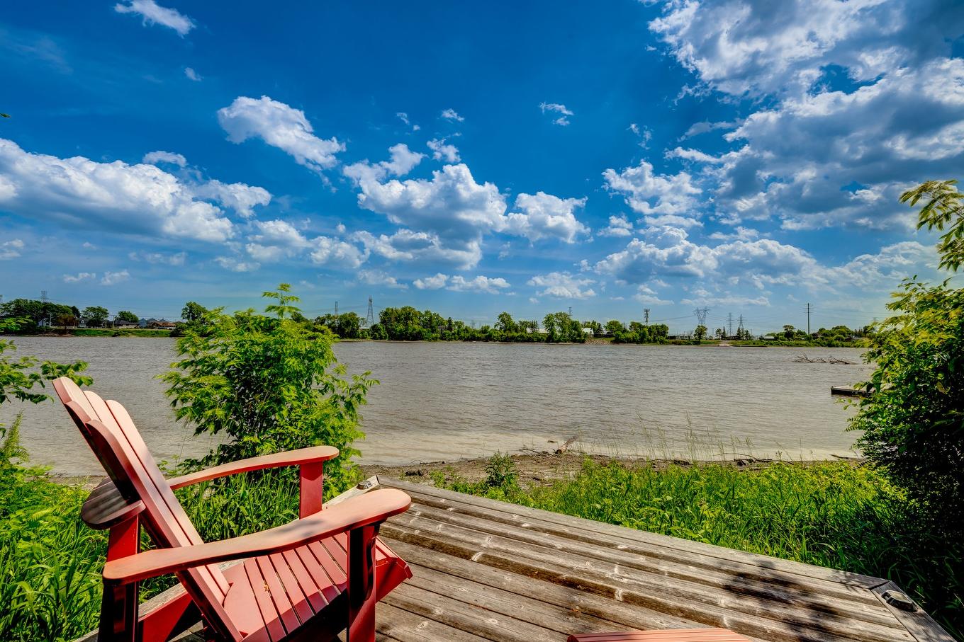 Bord de l'eau - 2712 Rue Luc, Terrebonne (Lachenaie), QC - Outdoor With Body Of Water With View