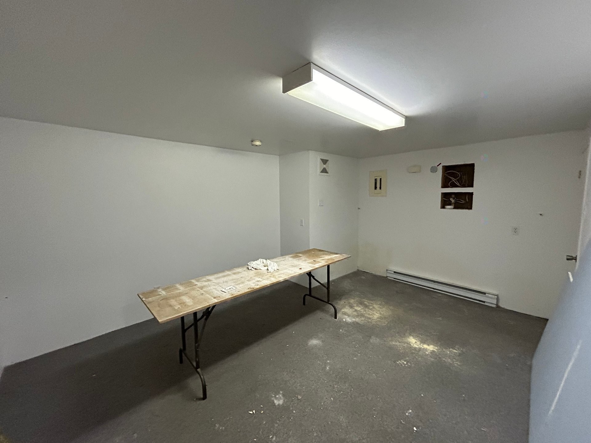 Salle - 209 Av. Carter, Rouyn-Noranda, QC - Indoor