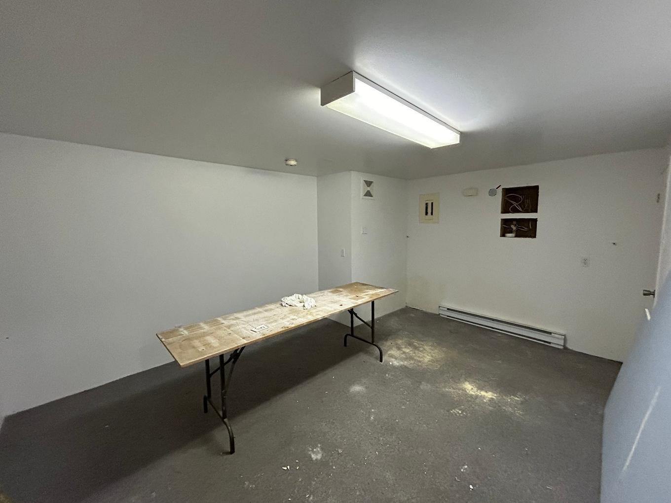 Room - 209 Av. Carter, Rouyn-Noranda, QC - Indoor