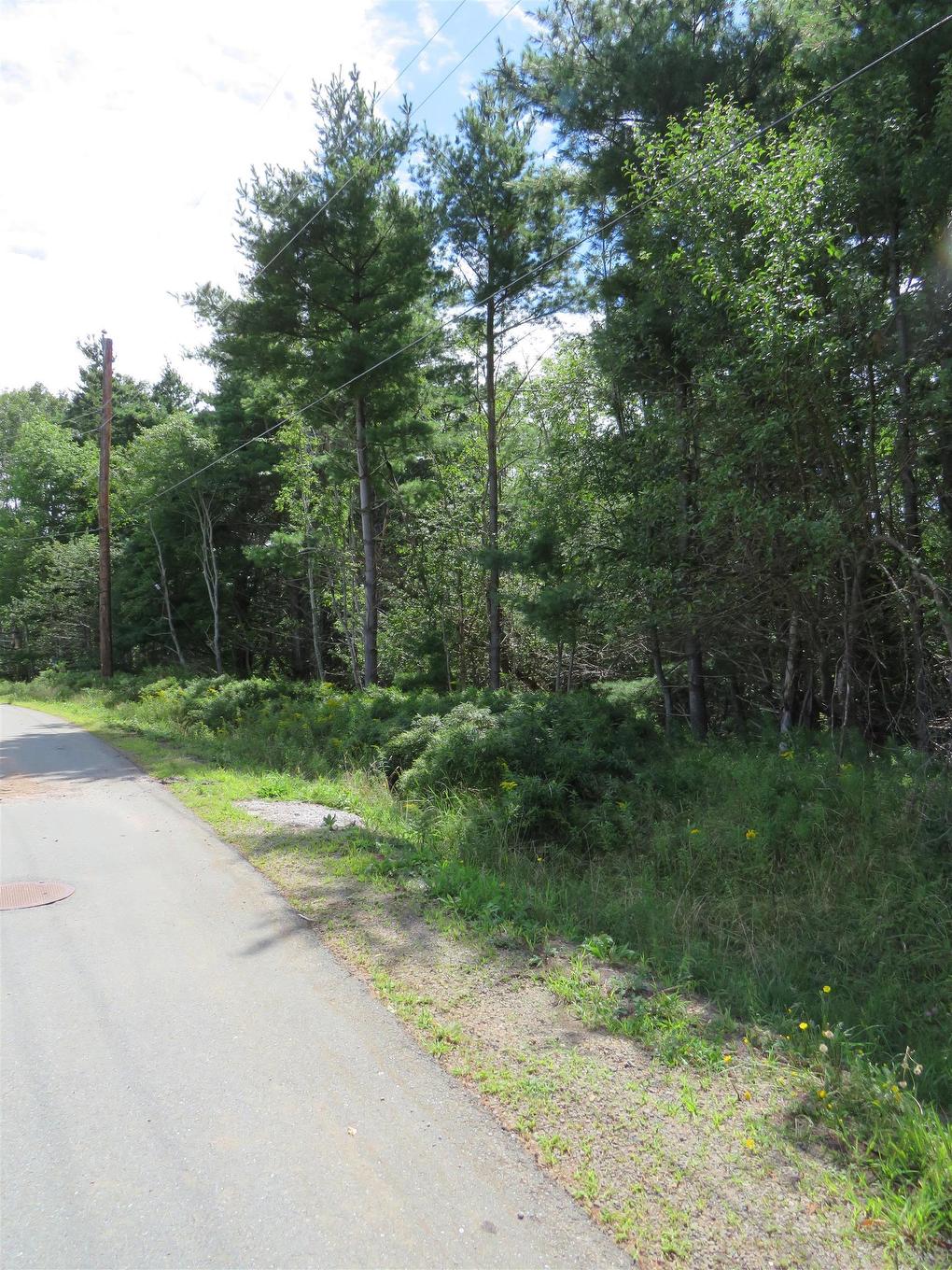 Hawthorn Road, Mahone Bay, NS