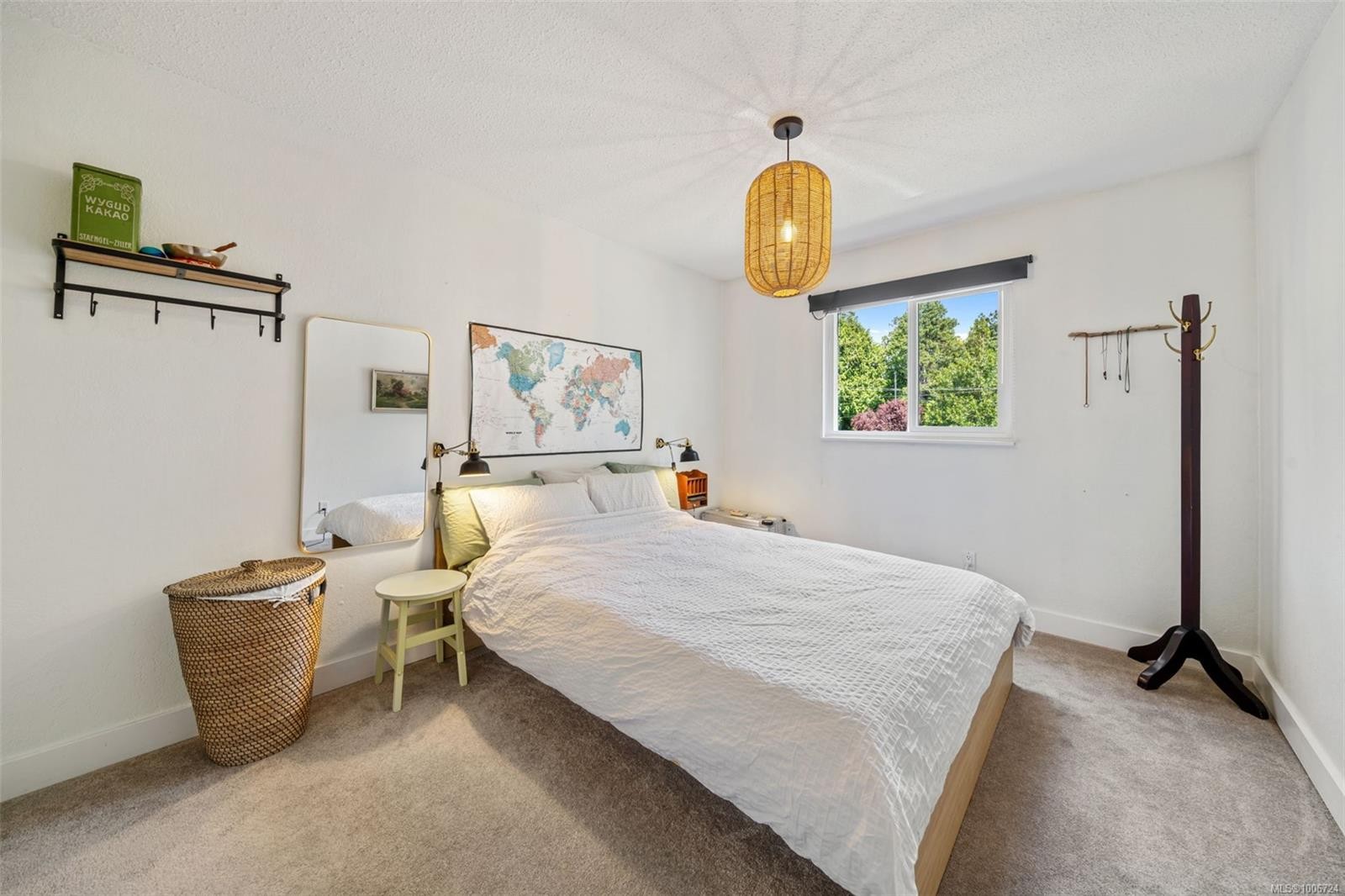 10-1976 Glenidle Rd, Sooke, BC - Indoor Photo Showing Bedroom
