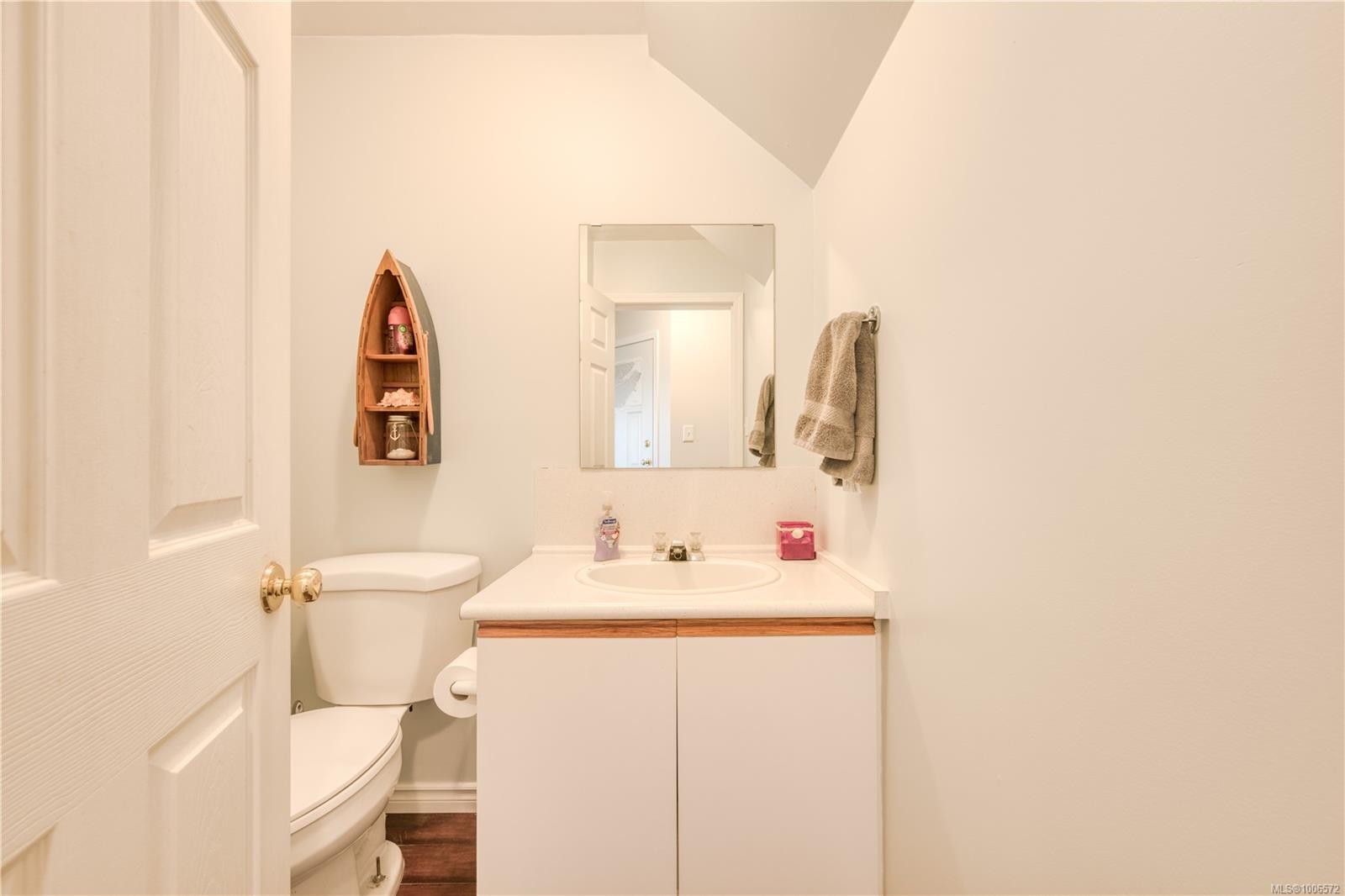 25-2697 Mine Rd, Port Mcneill, BC