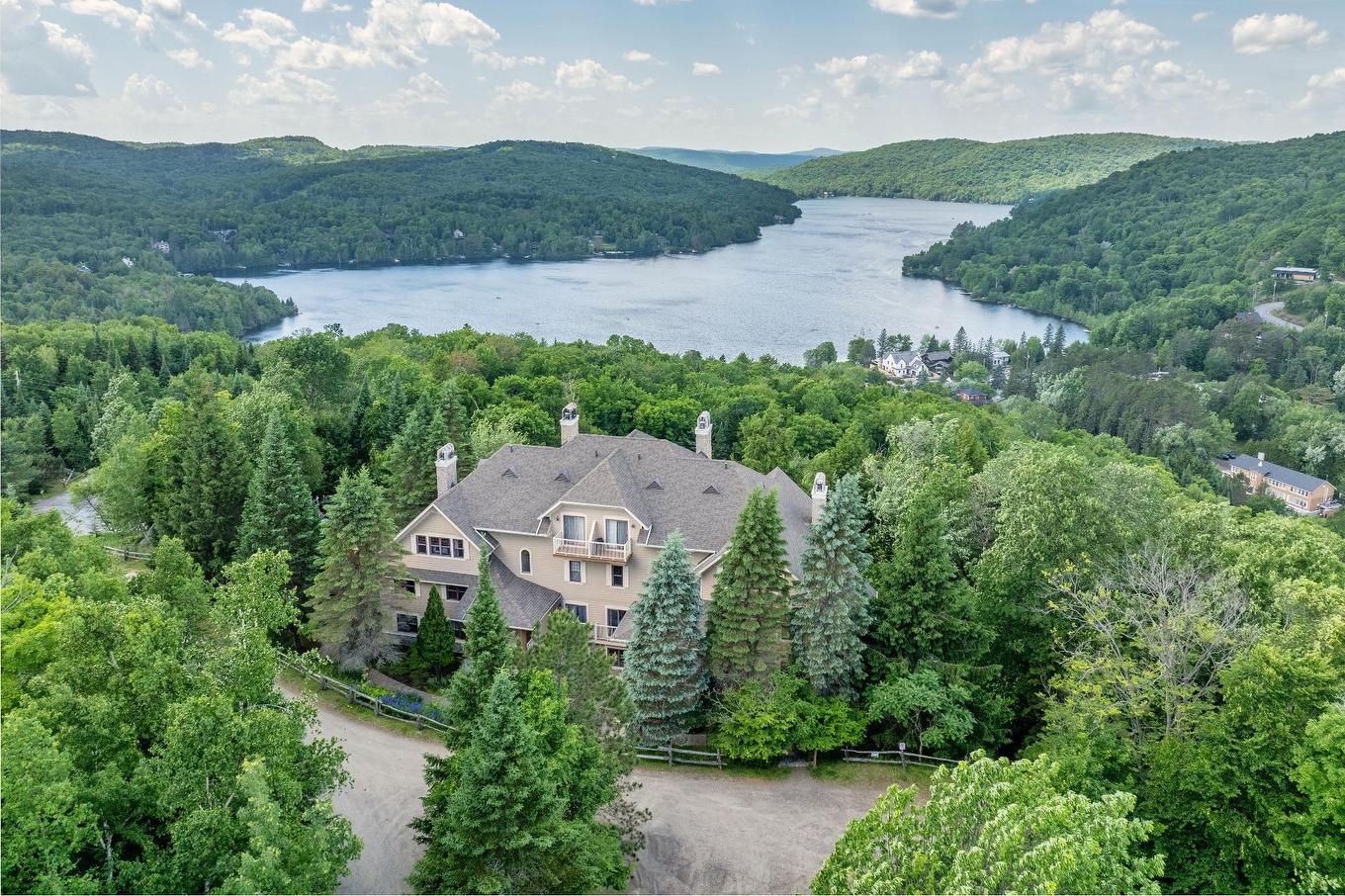 Overall view - 1-156 Rue Du Mont-Plaisant, Mont-Tremblant, QC - Outdoor With Body Of Water With View
