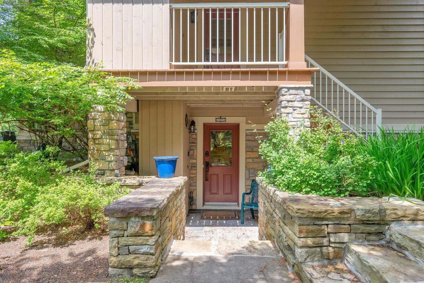 Exterior entrance - 1-156 Rue Du Mont-Plaisant, Mont-Tremblant, QC - Outdoor