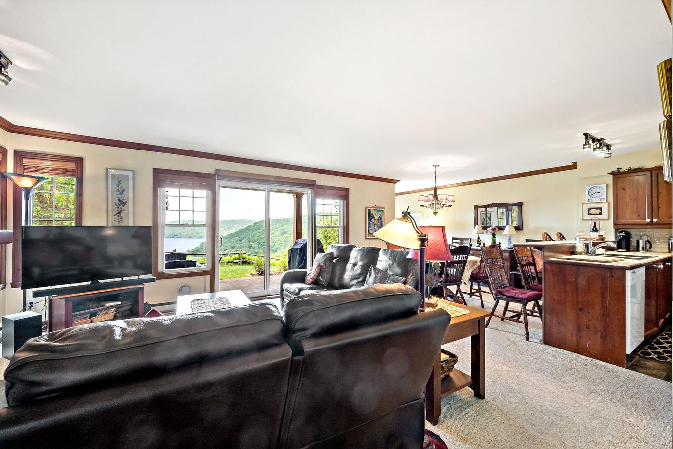 Living room - 1-156 Rue Du Mont-Plaisant, Mont-Tremblant, QC - Indoor Photo Showing Living Room