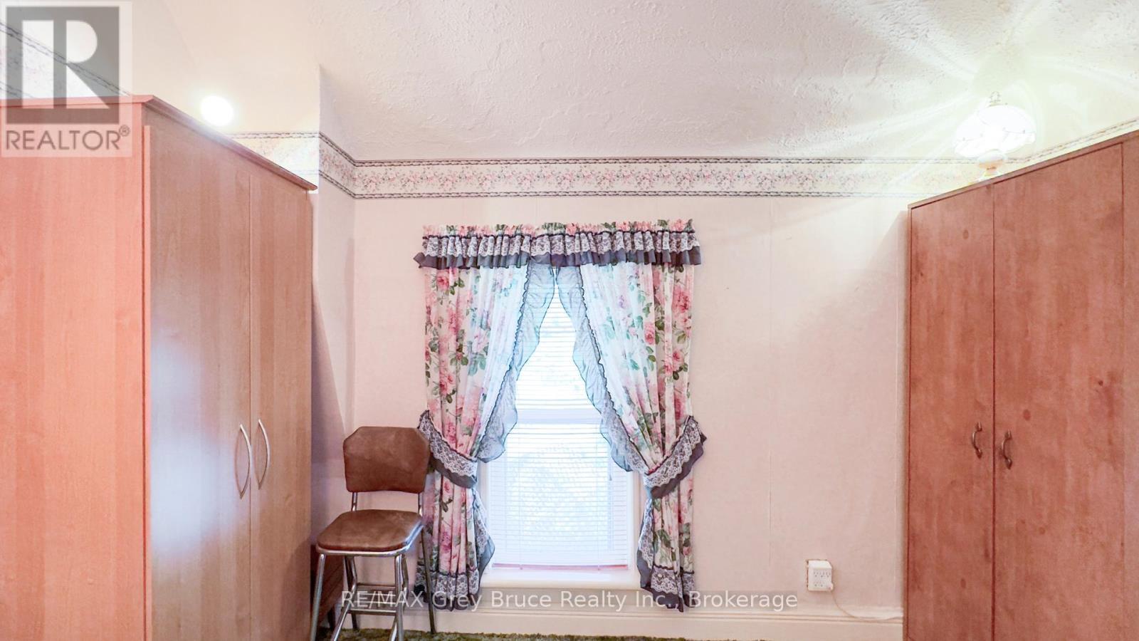 500064 Grey Road 12, West Grey, ON