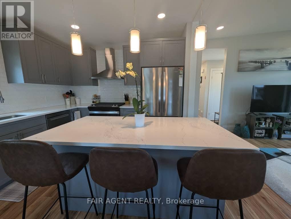 1411 - 5007 On-21 Highway, Saugeen Shores, ON