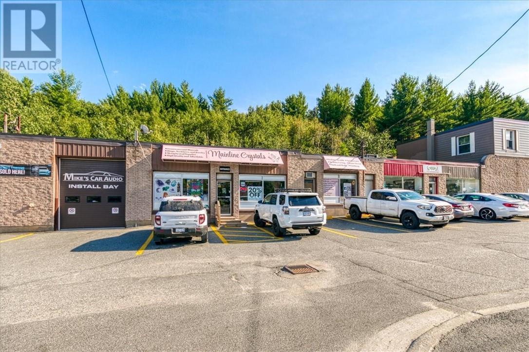 869-899 Kingsway, Sudbury, ON