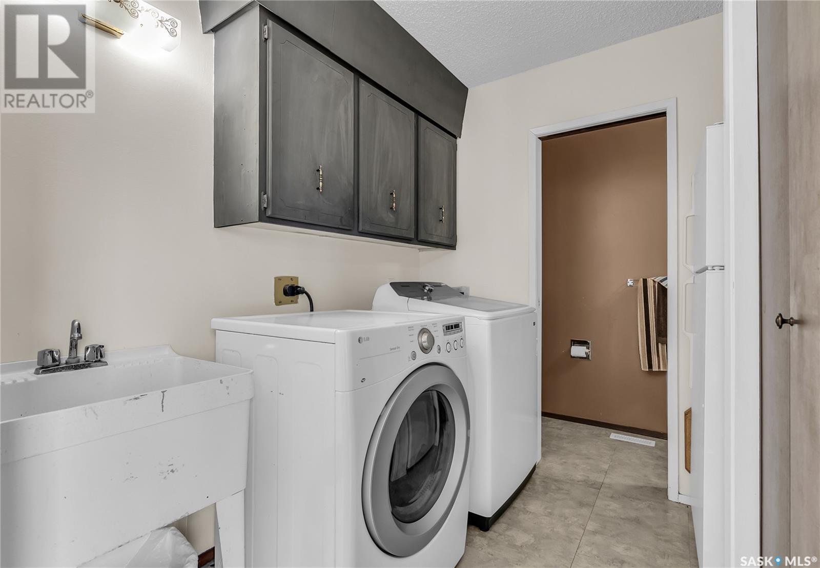 Main Acreage, Biggar Rm No. 347, SK - Indoor Photo Showing Laundry Room