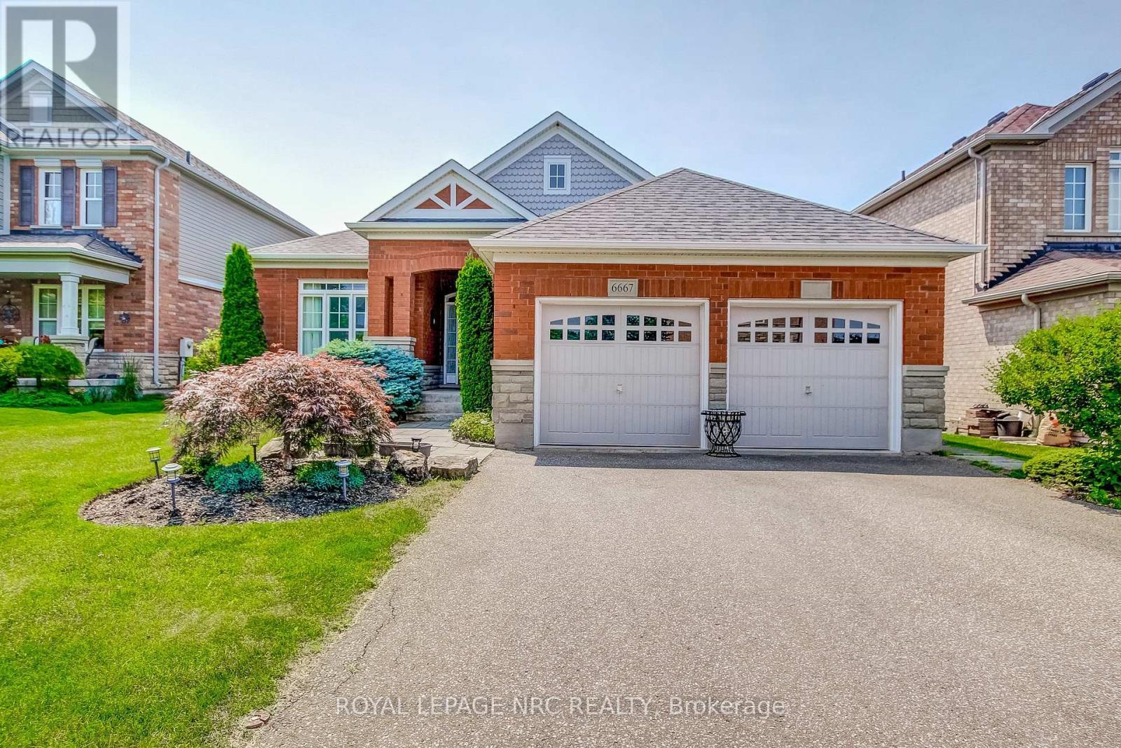 Front View - 6667 Sebastian Crescent, Niagara Falls (Forestview), ON - Outdoor With Facade