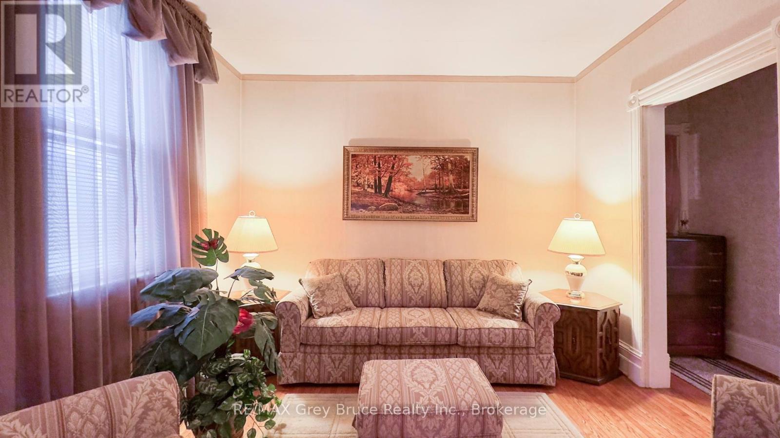 500064 Grey Road 12, West Grey, ON