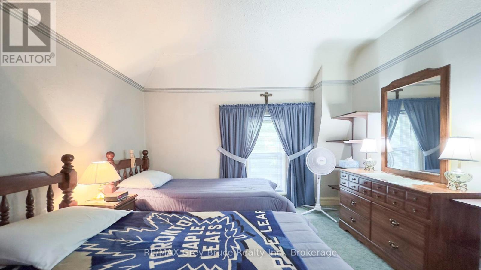 500064 Grey Road 12, West Grey, ON