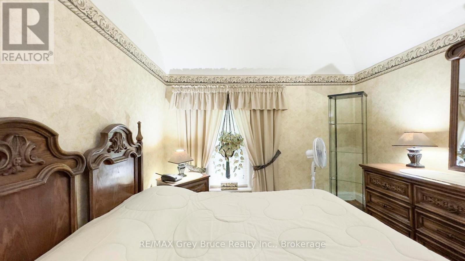 500064 Grey Road 12, West Grey, ON