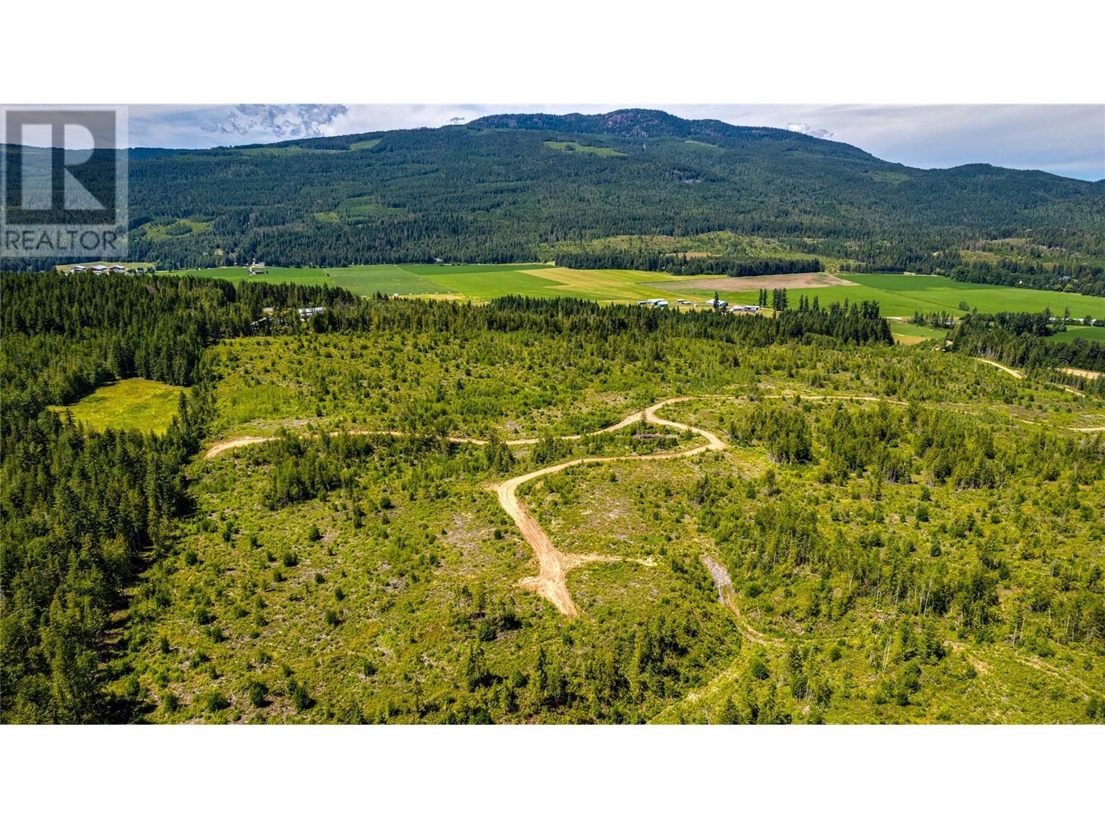 800 Goosen Road, Enderby, BC