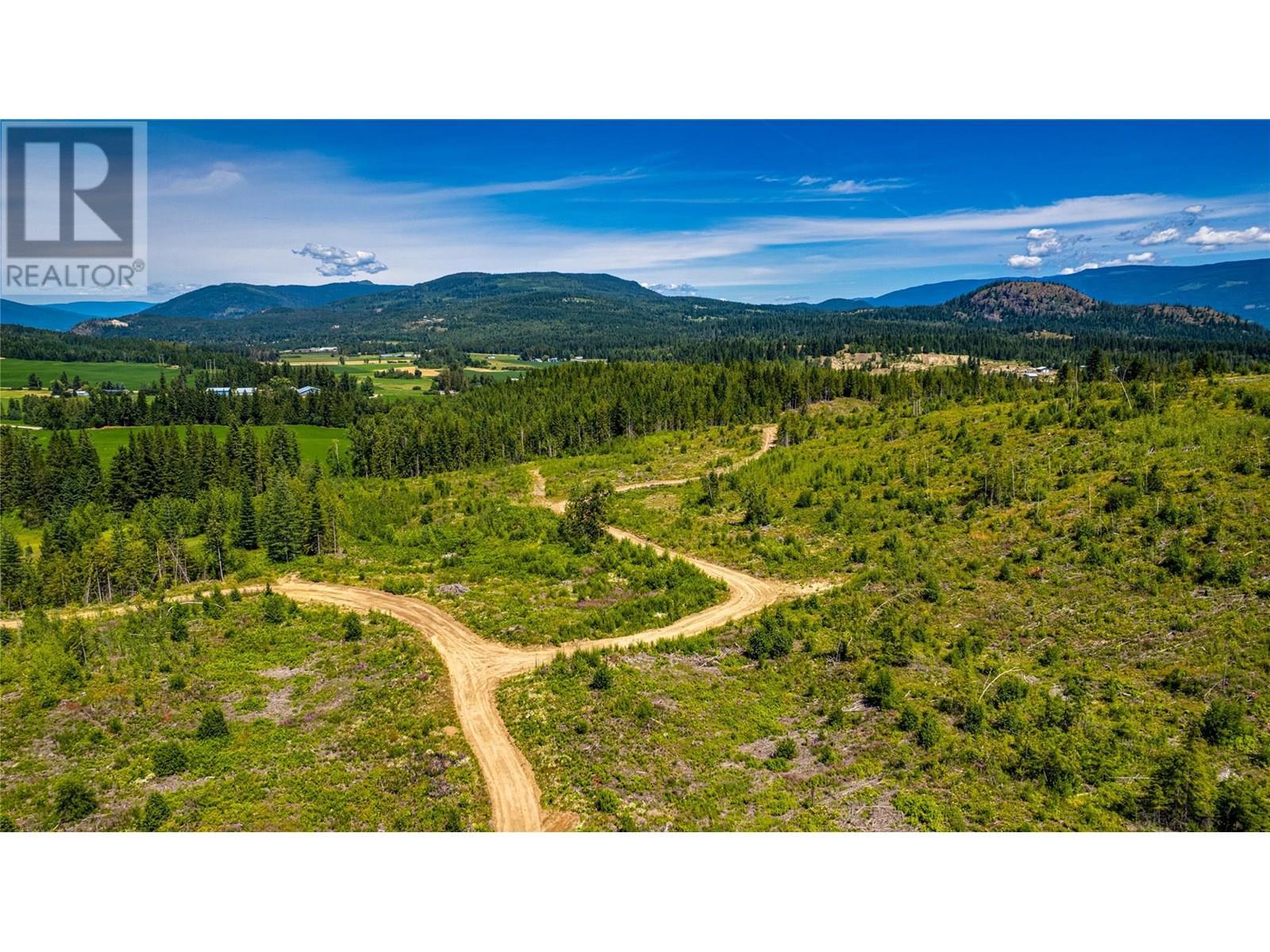 800 Goosen Road, Enderby, BC