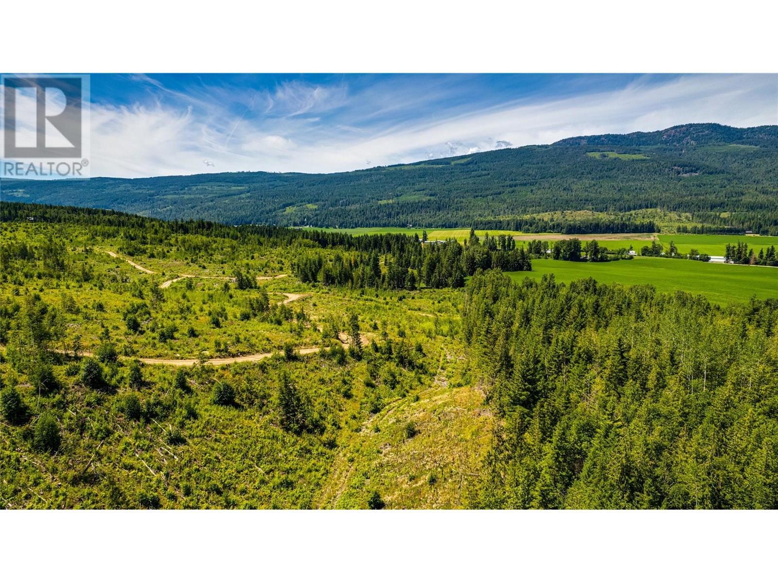 800 Goosen Road, Enderby, BC