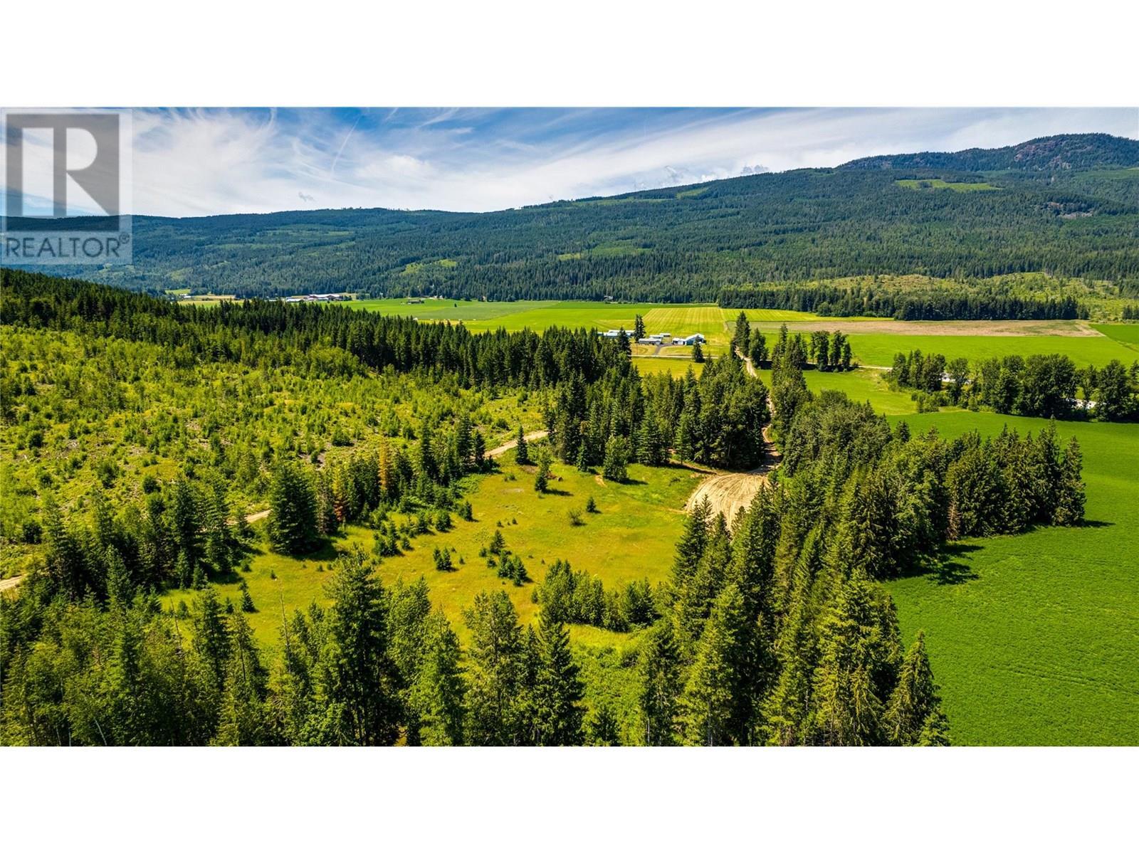 800 Goosen Road, Enderby, BC