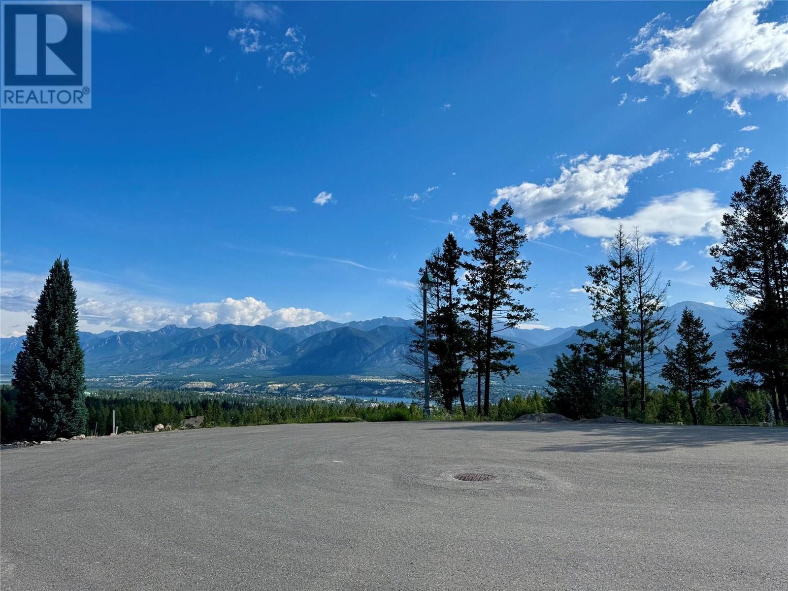 2522 Ledgerock Ridge, Invermere, BC