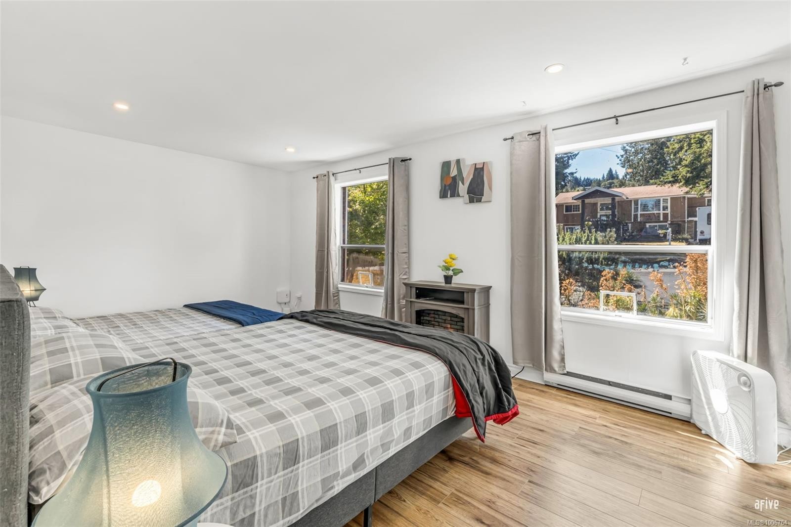 5540 Oceanview Terr, Nanaimo, BC