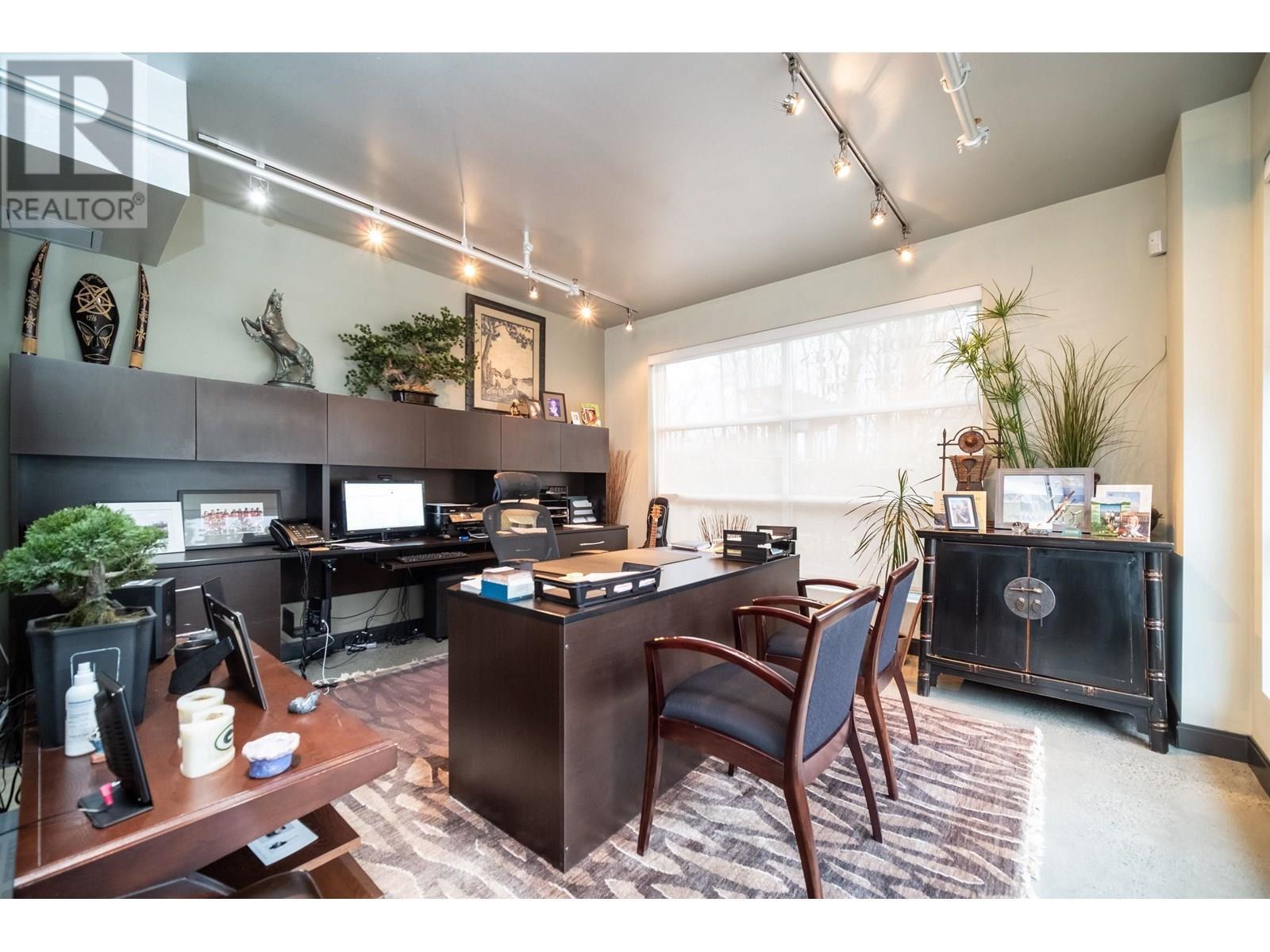 3266 St Johns Street, Port Moody, BC