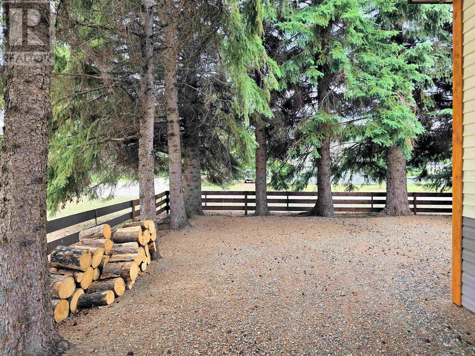 2512 Dominion Avenue, Houston, BC - Outdoor