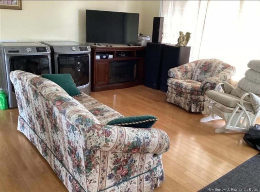 214 1Er Rd, Shippagan, NB