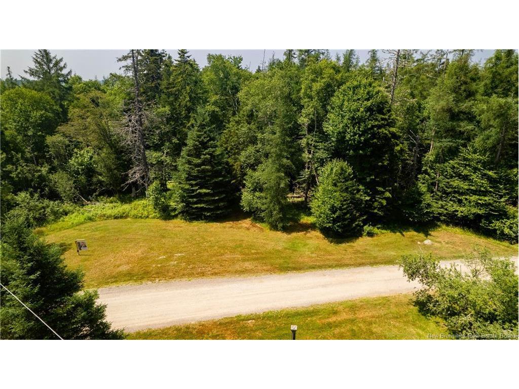 13-13A Utopia Rd, Utopia, NB