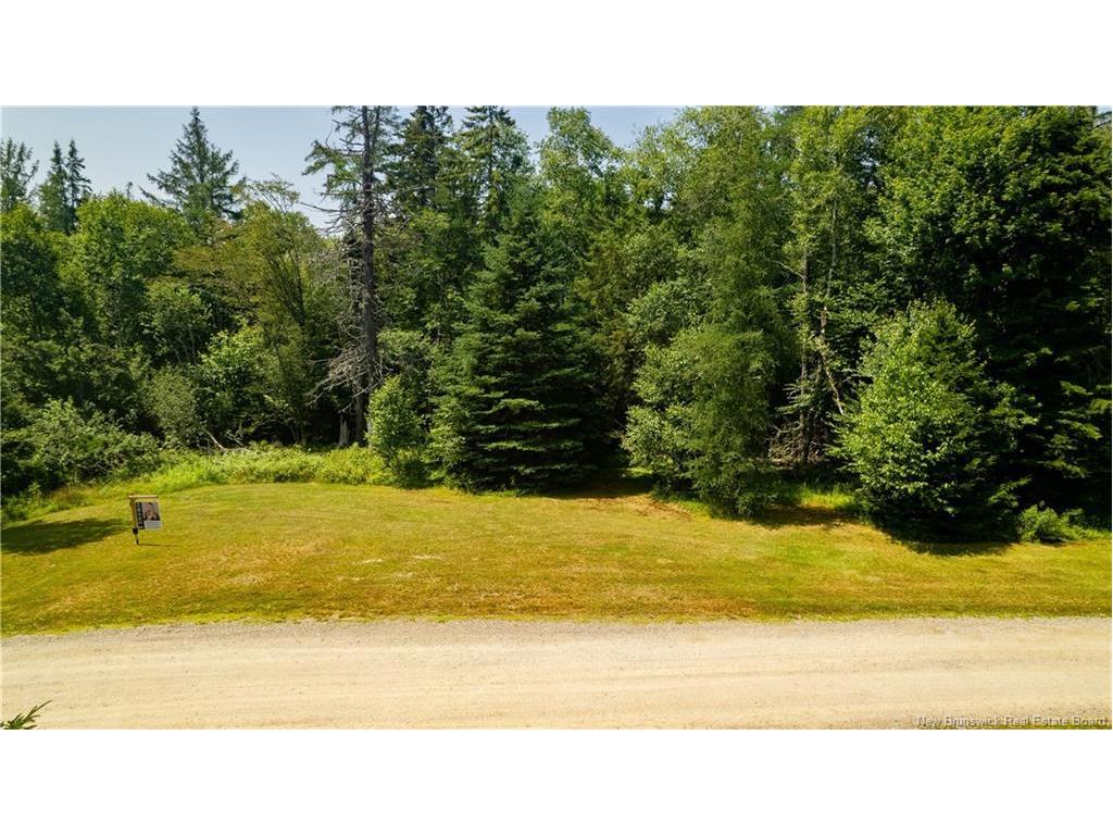 13-13A Utopia Rd, Utopia, NB