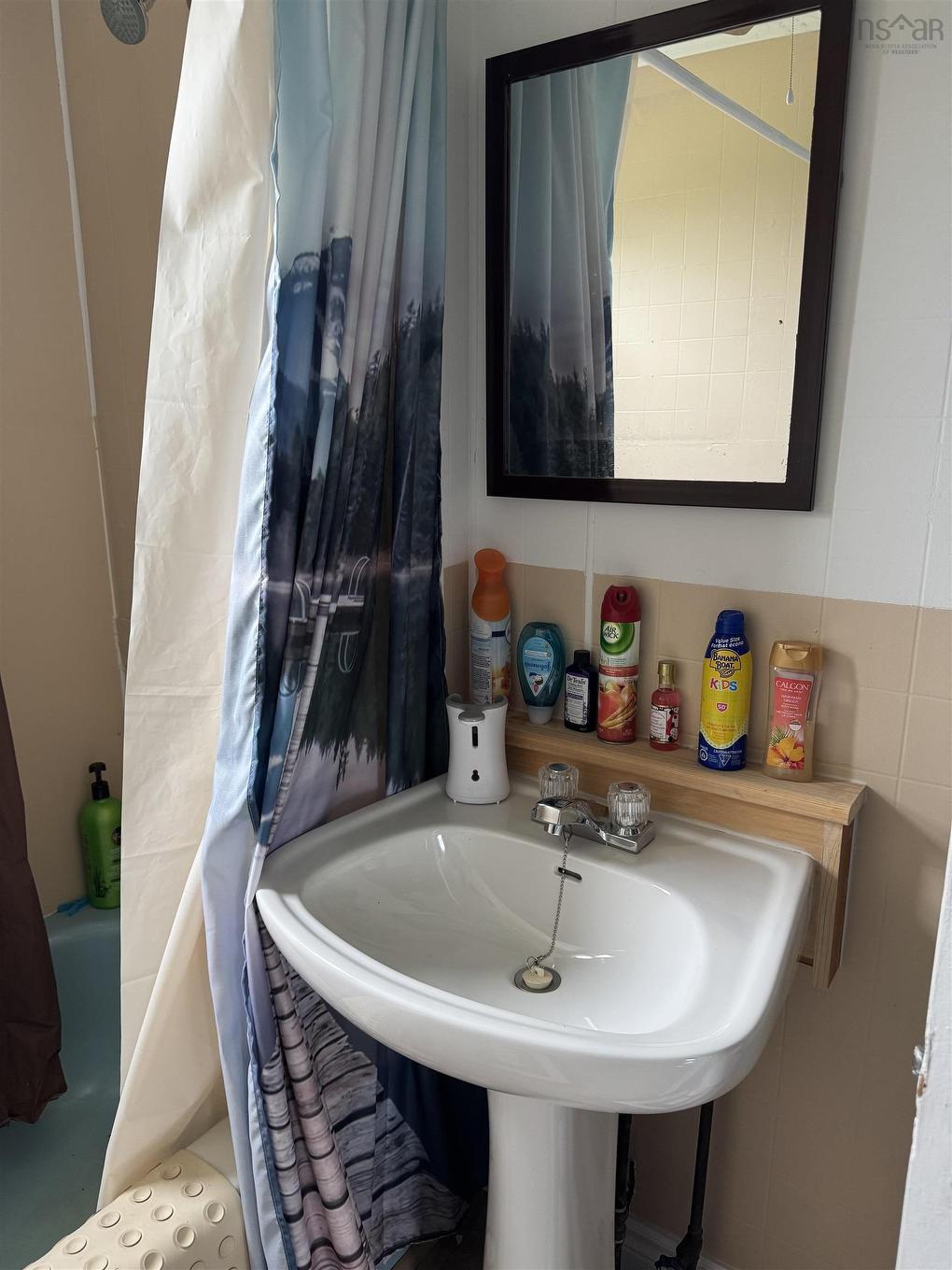 9273 Highway 16 Highway, Cooks Cove, NS