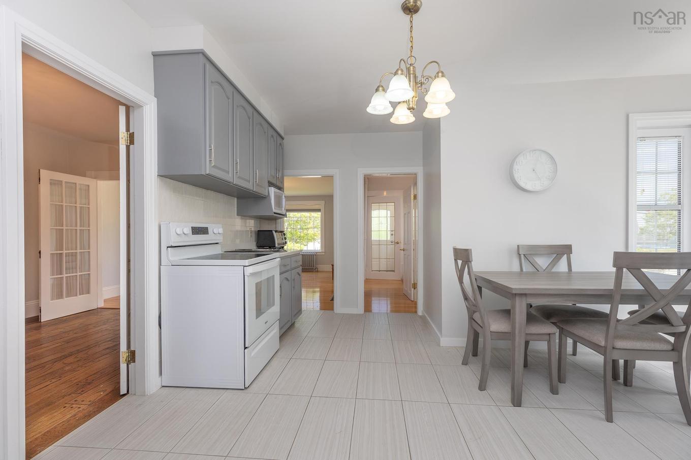 1108 Highway 335, Middle West Pubnico, NS