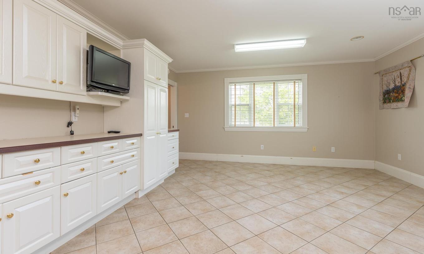 1108 Highway 335, Middle West Pubnico, NS