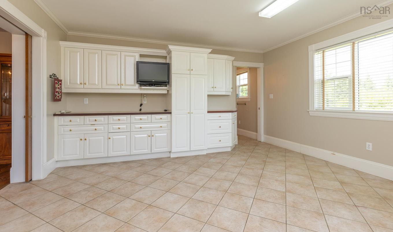 1108 Highway 335, Middle West Pubnico, NS