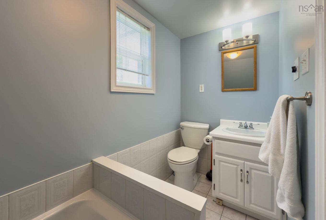 1108 Highway 335, Middle West Pubnico, NS