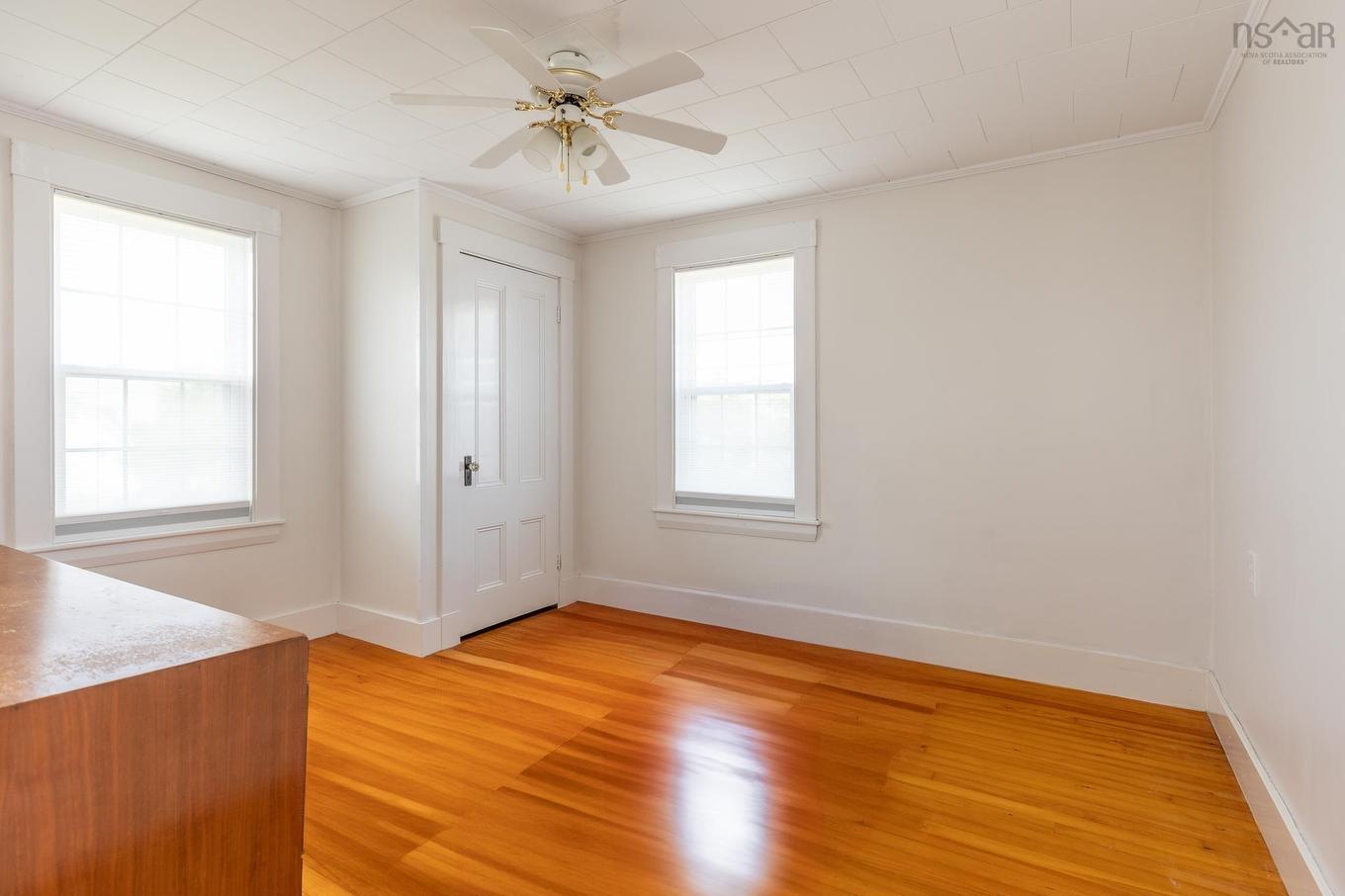 1108 Highway 335, Middle West Pubnico, NS