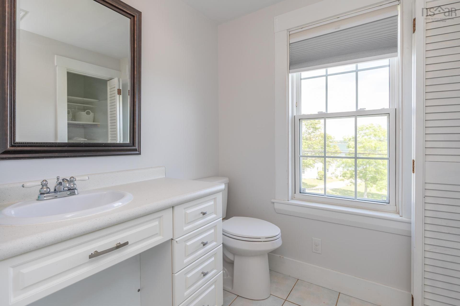 1108 Highway 335, Middle West Pubnico, NS