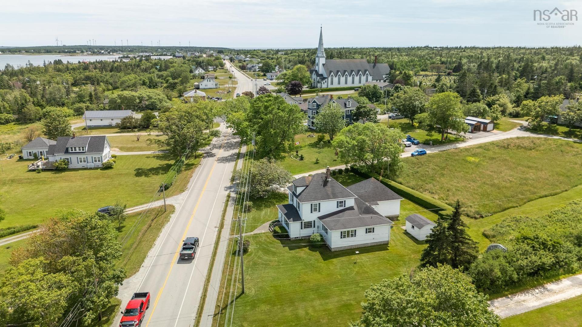 1108 Highway 335, Middle West Pubnico, NS