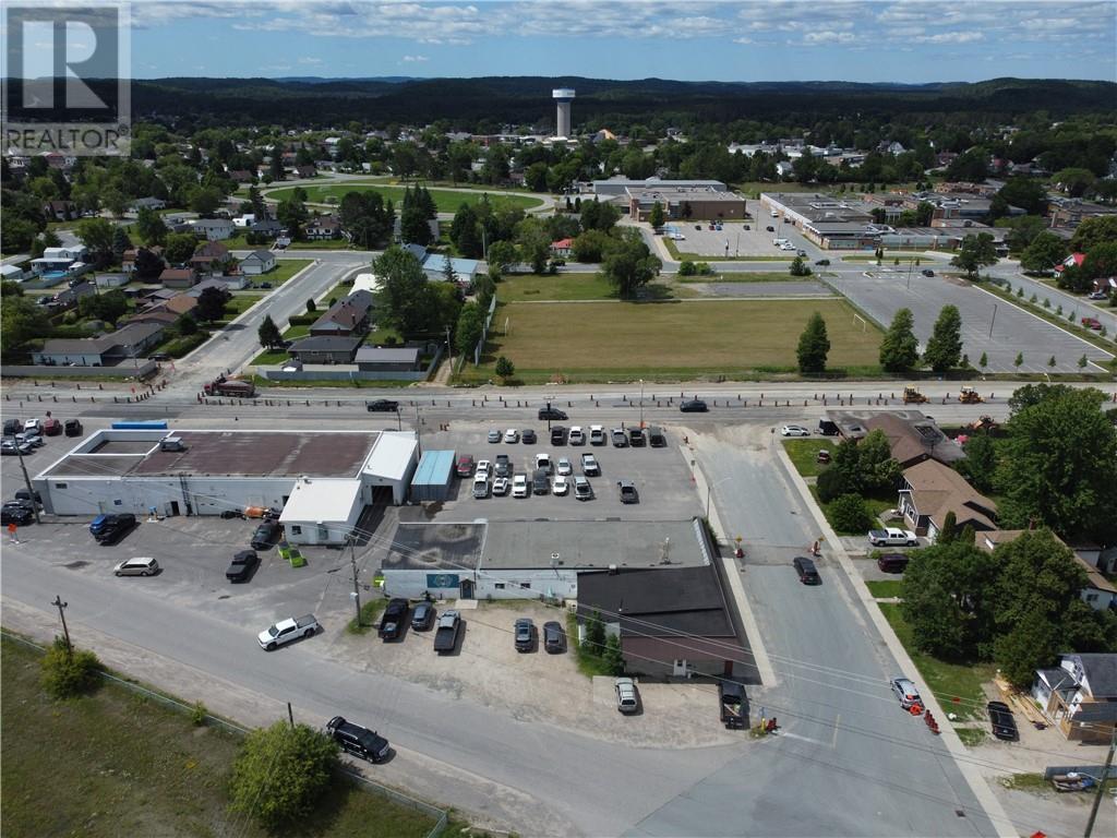 90 Gray, Espanola, ON