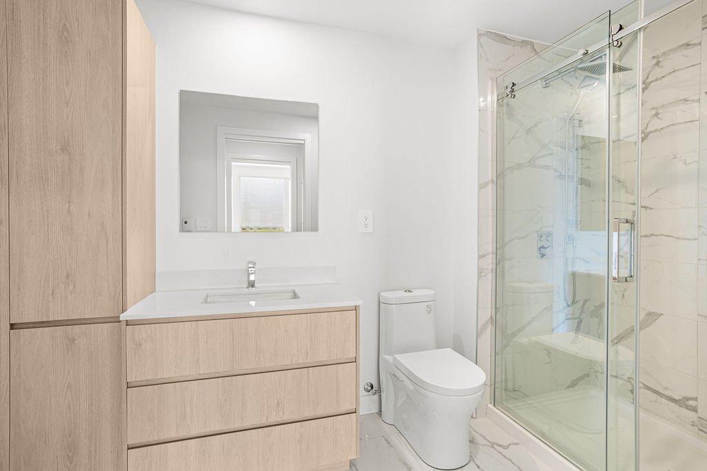 Bathroom - 1205-3671 Av. Jean-Béraud, Laval (Chomedey), QC - Indoor Photo Showing Bathroom