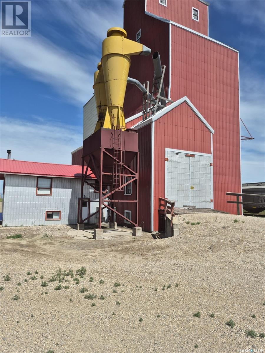 Gust Elevator, Davidson, SK