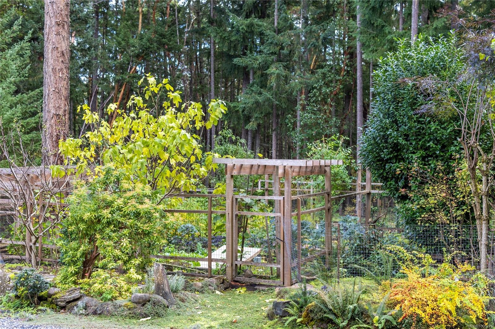 4985 Aho Rd, Ladysmith, BC