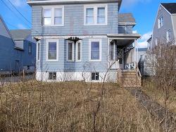 218 York Street Glace Bay, NS B1A 2L8