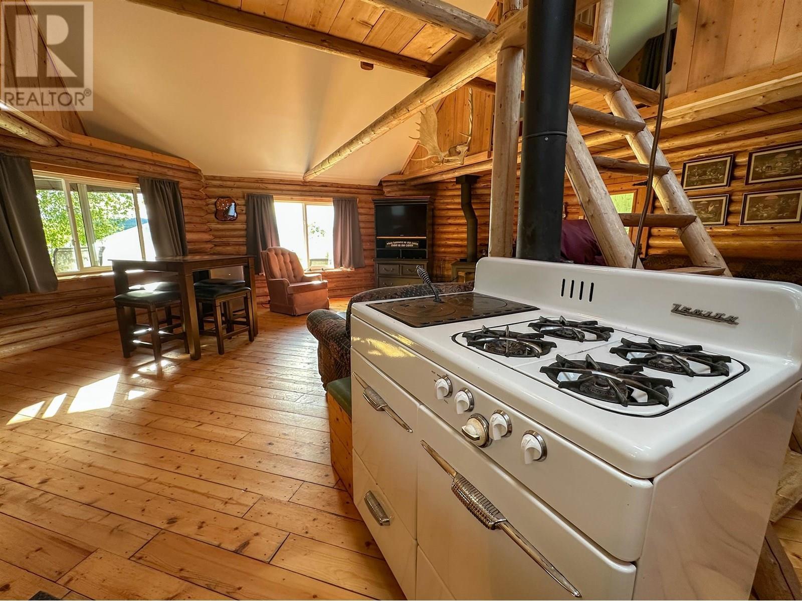 189 Sunset Beach Road, Fort Fraser, BC