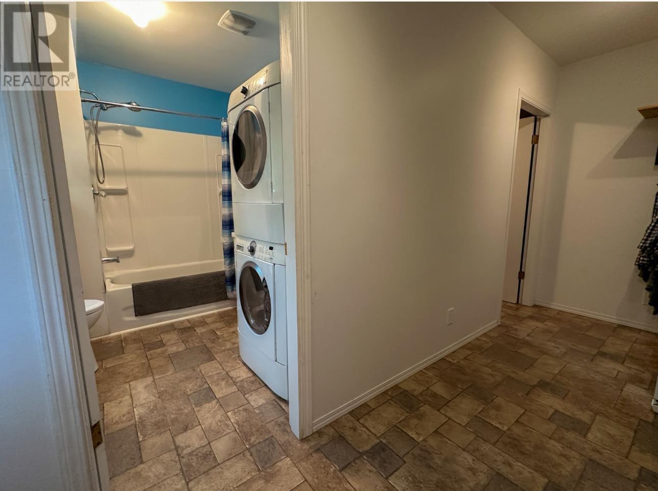 189 Sunset Beach Road, Fort Fraser, BC