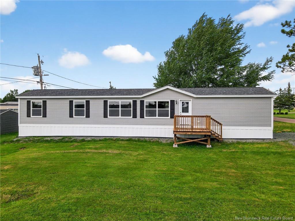 8 Linda Lane, Moncton, NB